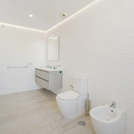 Апартаменты Ocean Garden Sea View Адехе